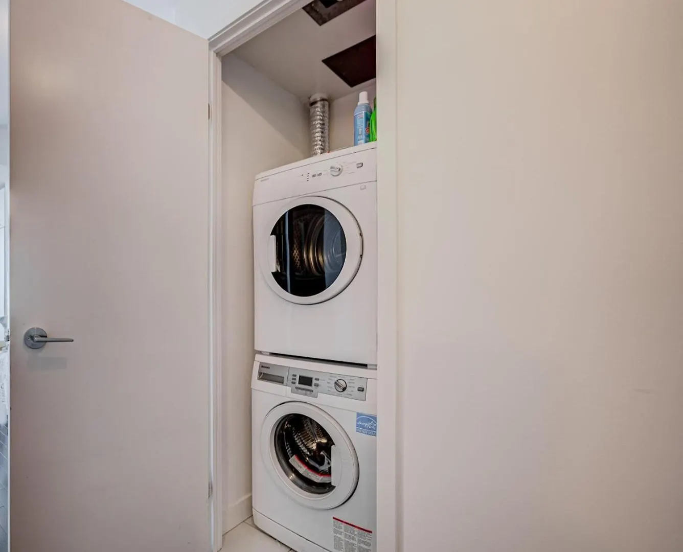 The Urban Escape Apartman Toronto Kanada