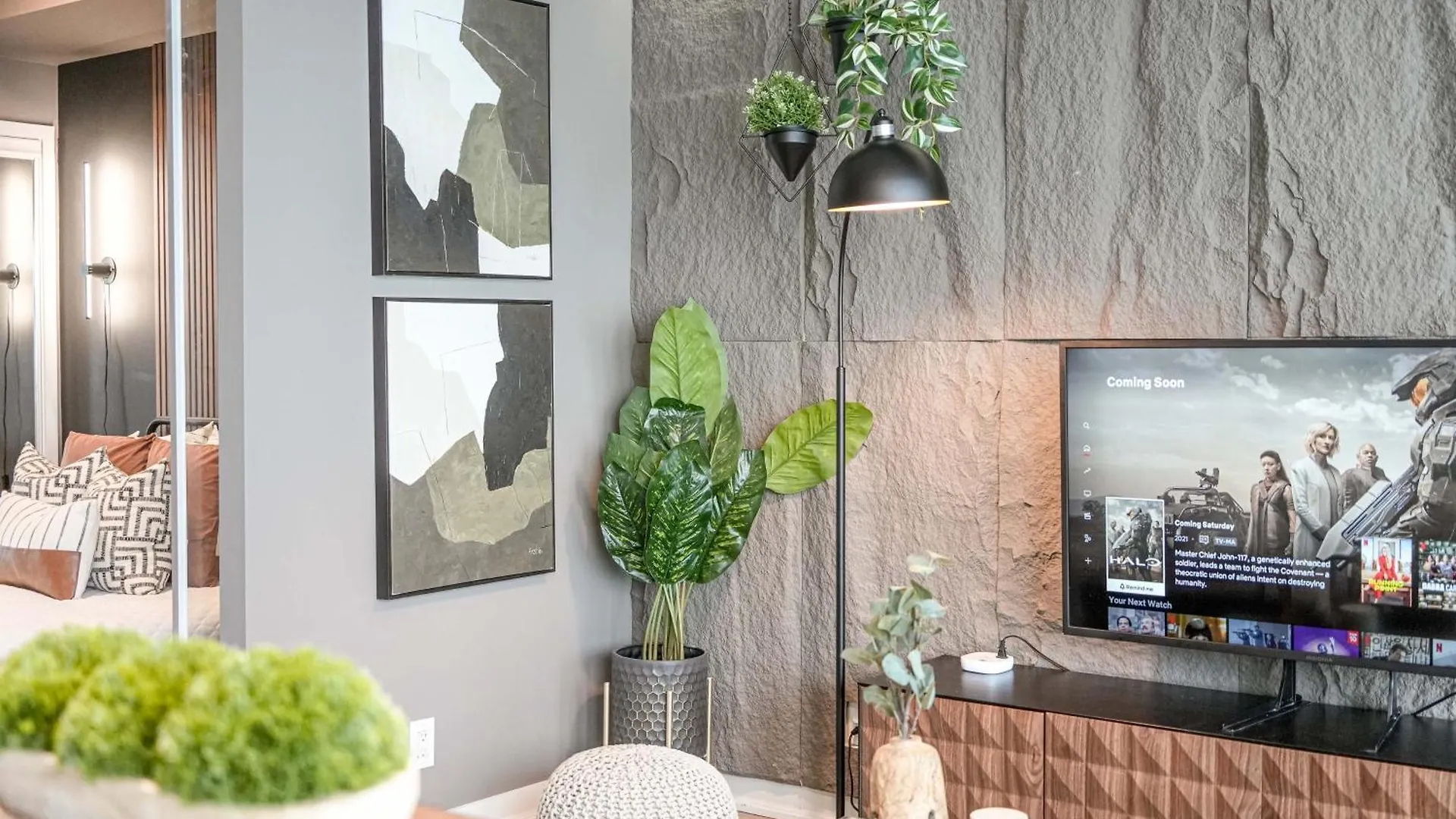 The Urban Escape Apartment Toronto Canada